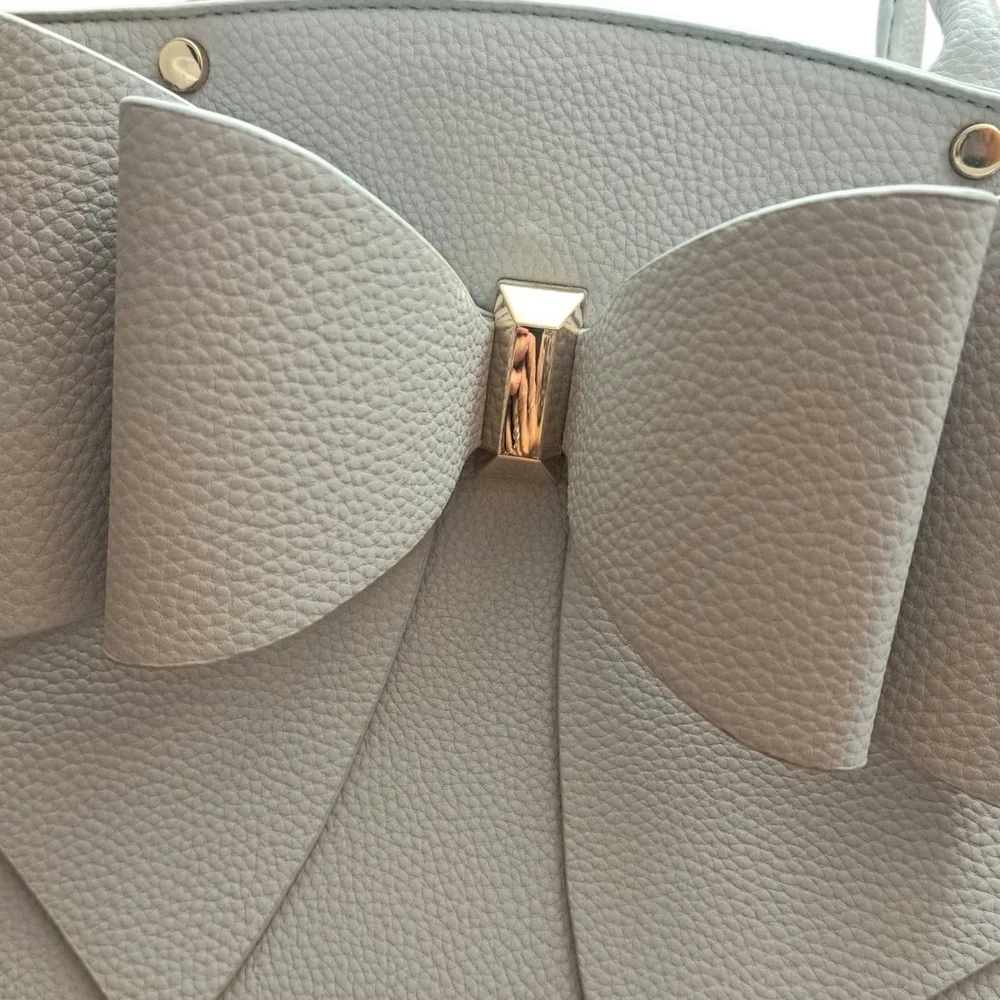 Crossi nwot light